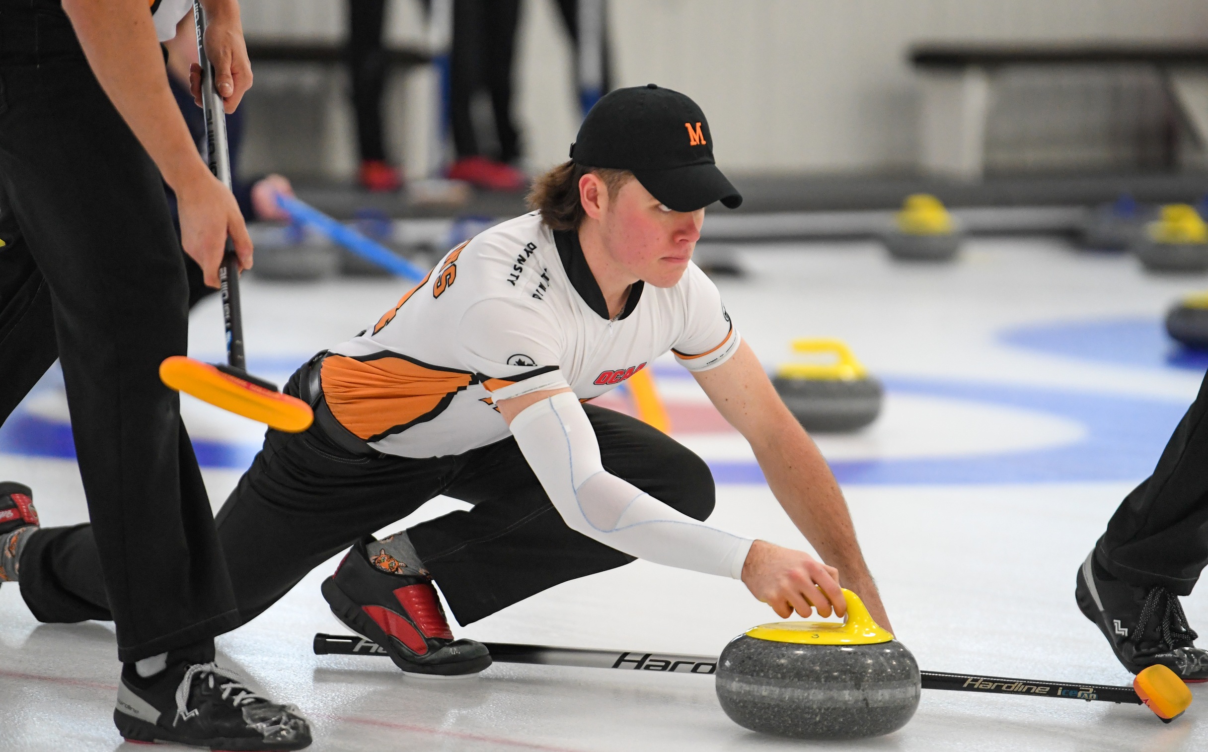 Mountaineers curling opens CCAA Nationals with win over Knights