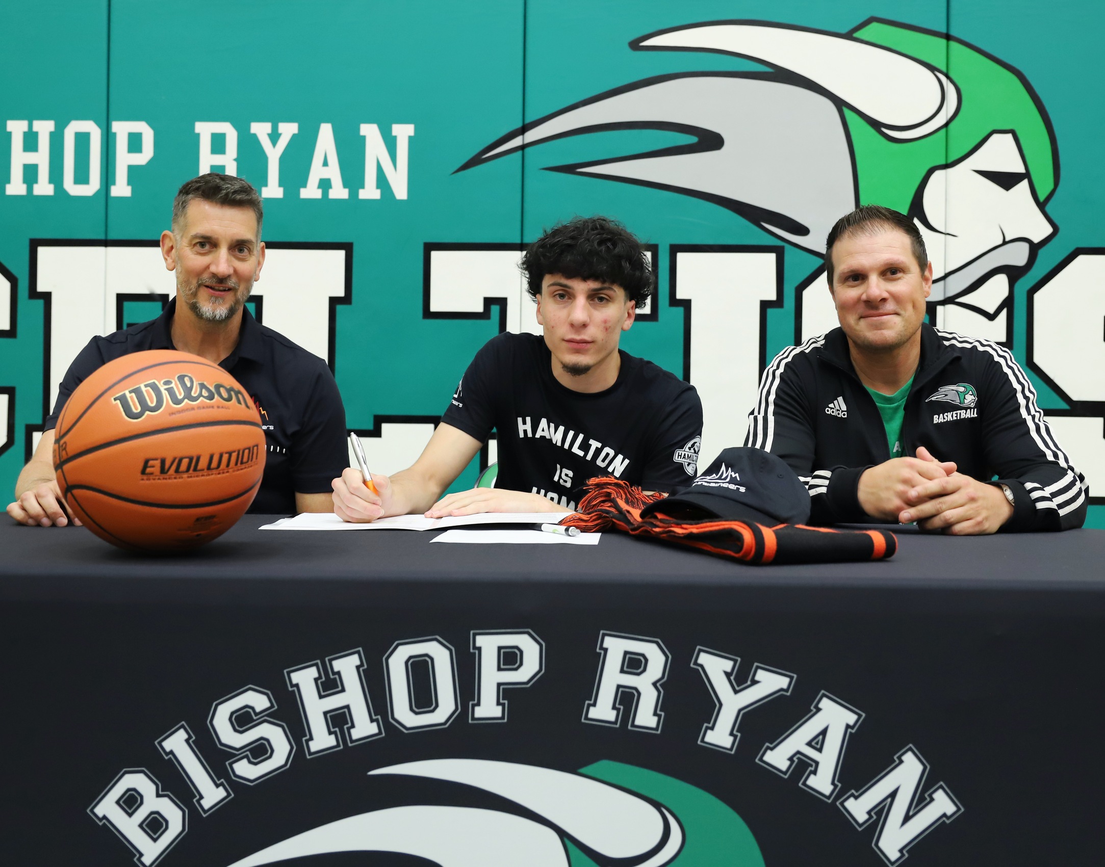 Anthony Ragonetti signs with Mohawk